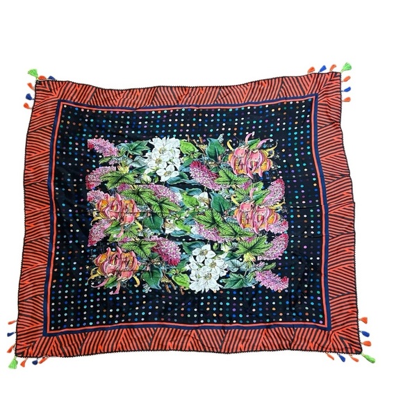 NWT Anthropologie Blank Bl^nk London floral rectangle  scarf head wrap tassels - Picture 1 of 6